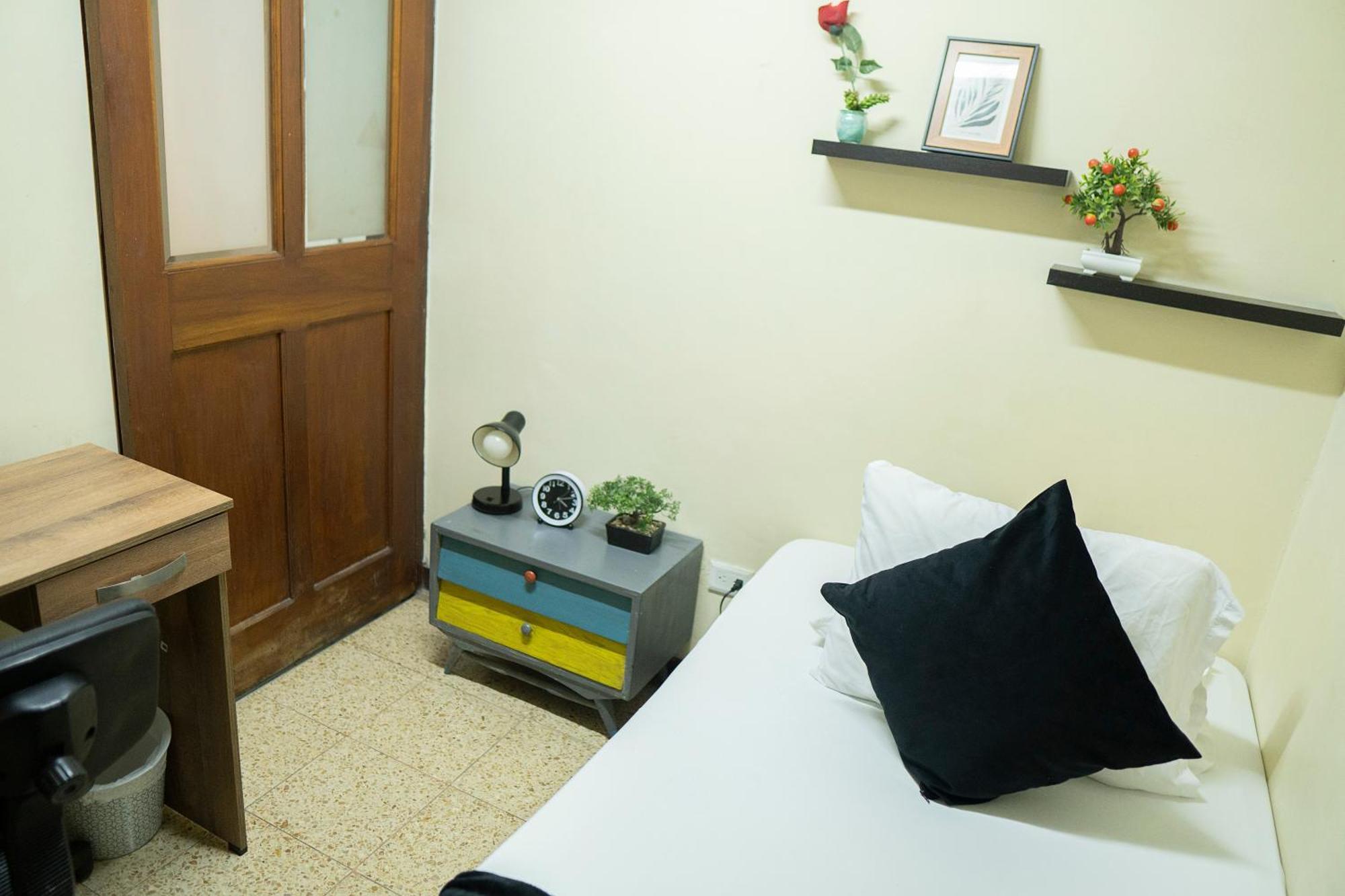 Buntes House-Casa Hotel Laureles-Estadio メデジン エクステリア 写真