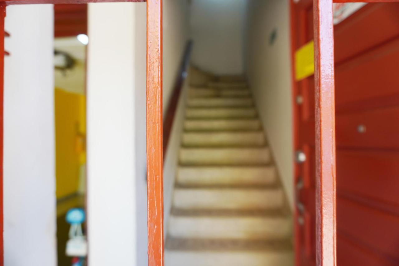 Buntes House-Casa Hotel Laureles-Estadio メデジン エクステリア 写真