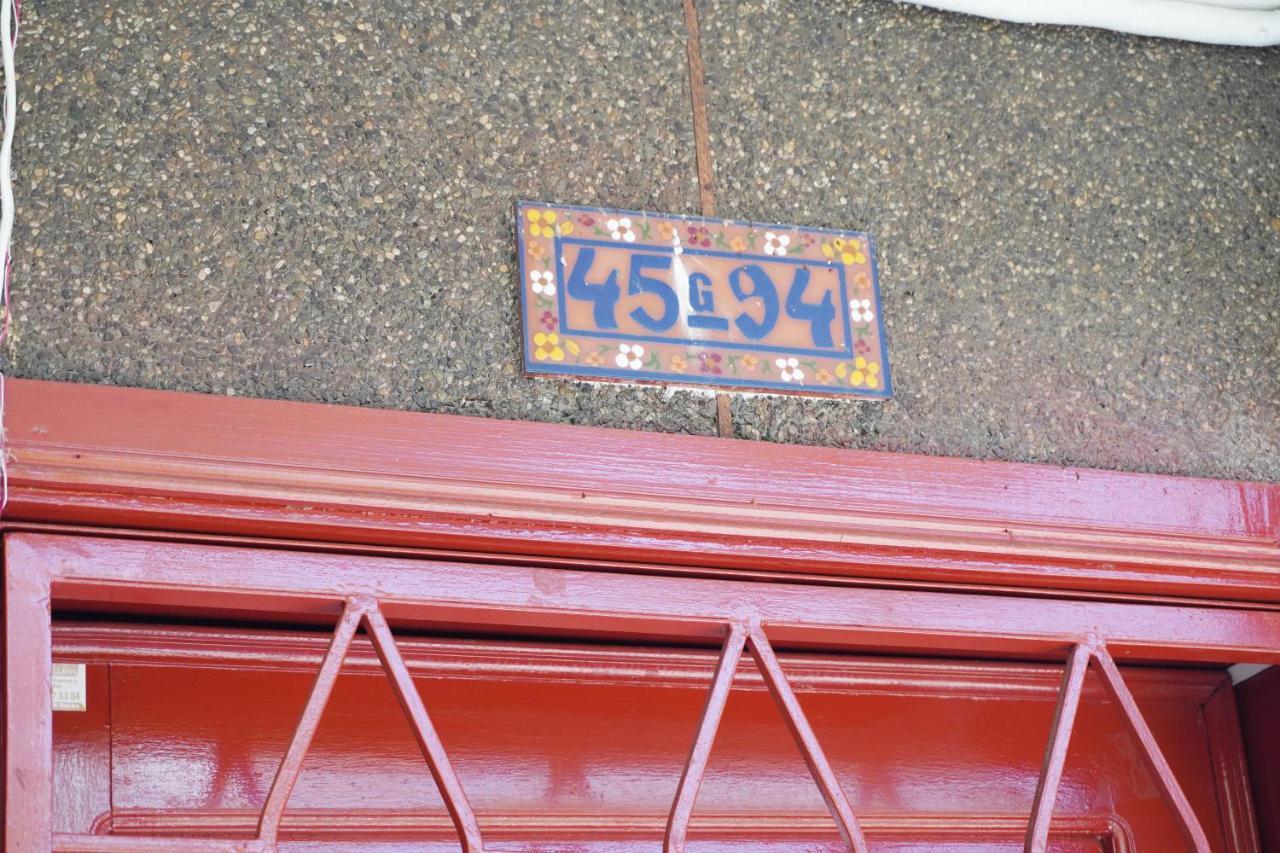 Buntes House-Casa Hotel Laureles-Estadio メデジン エクステリア 写真
